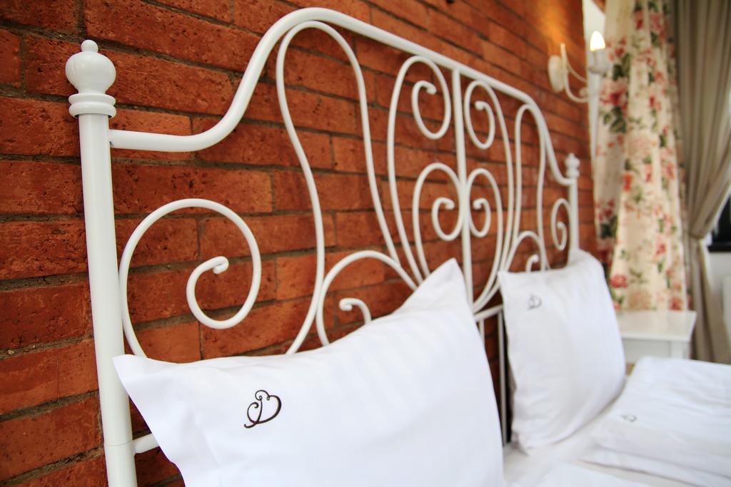 Conacul Bratescu Hotel Bran  Ngoại thất bức ảnh