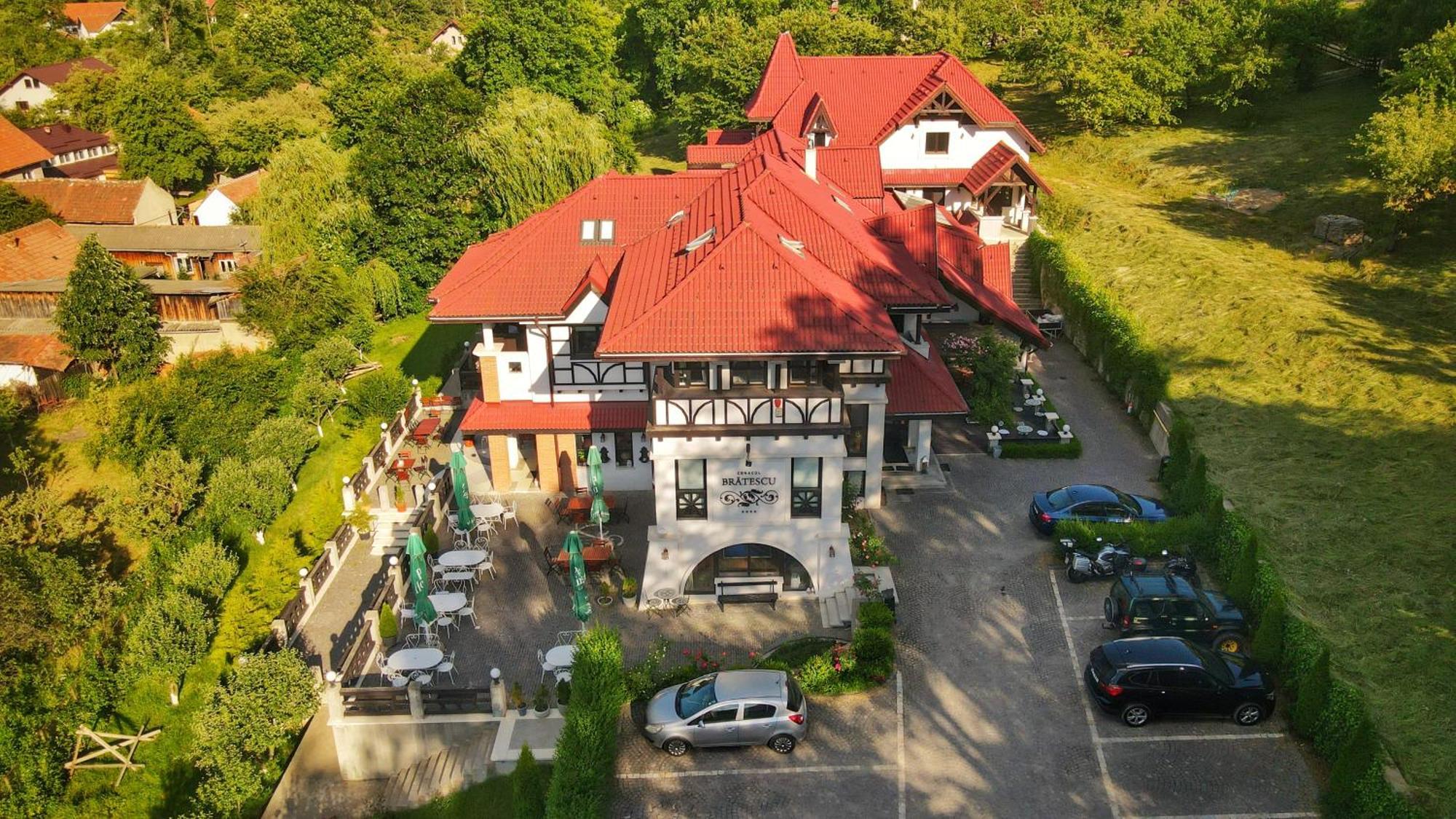Conacul Bratescu Hotel Bran  Ngoại thất bức ảnh