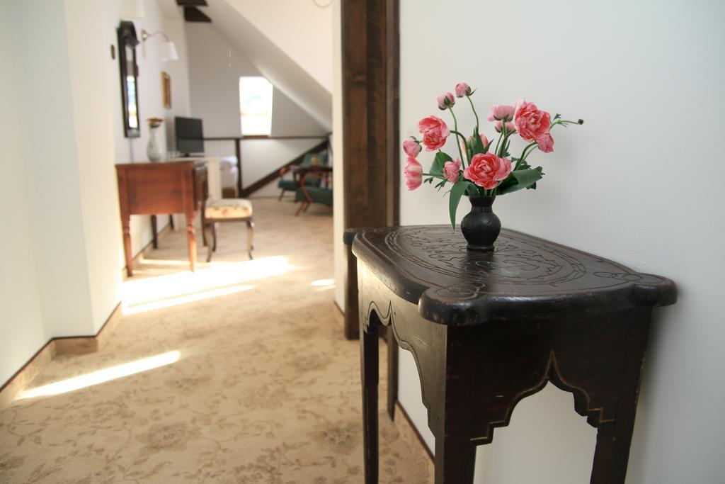 Conacul Bratescu Hotel Bran  Phòng bức ảnh