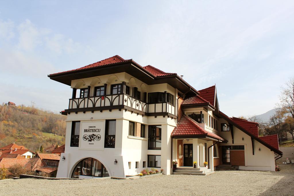 Conacul Bratescu Hotel Bran  Ngoại thất bức ảnh