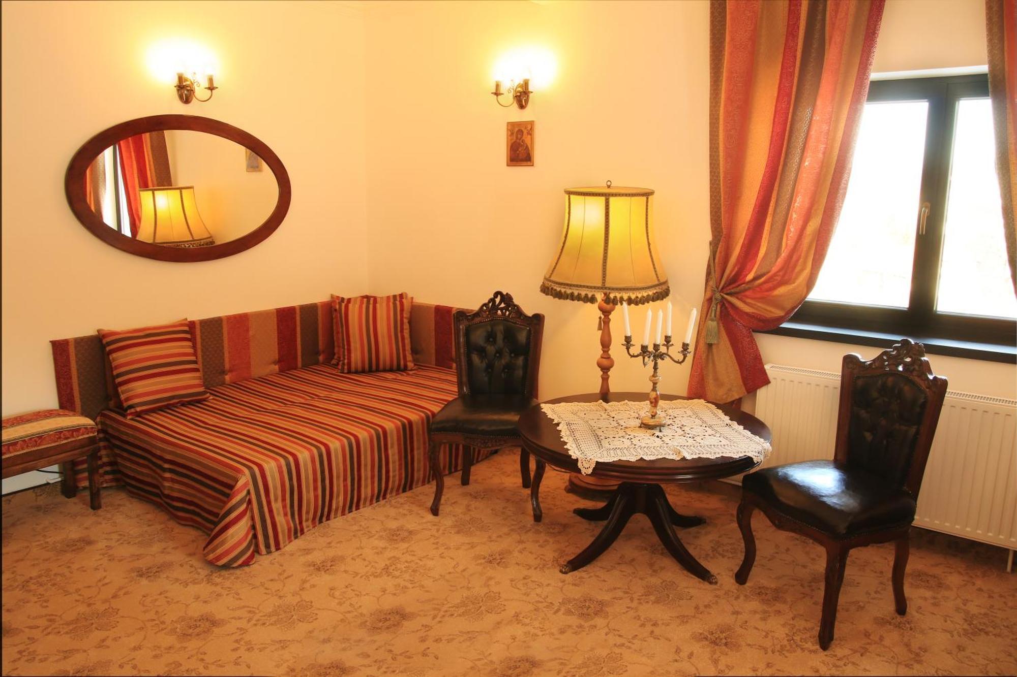 Conacul Bratescu Hotel Bran  Ngoại thất bức ảnh