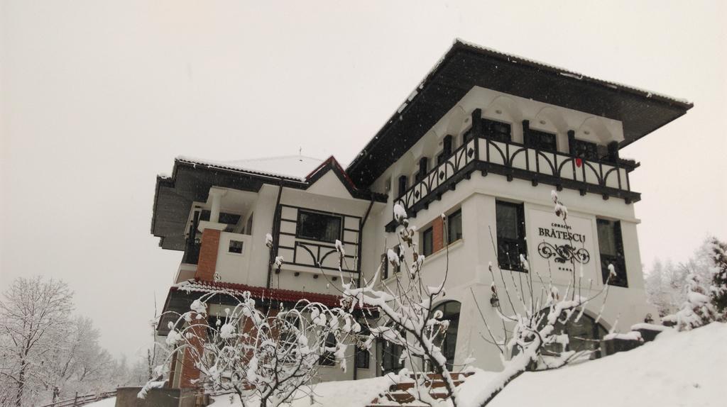Conacul Bratescu Hotel Bran  Ngoại thất bức ảnh