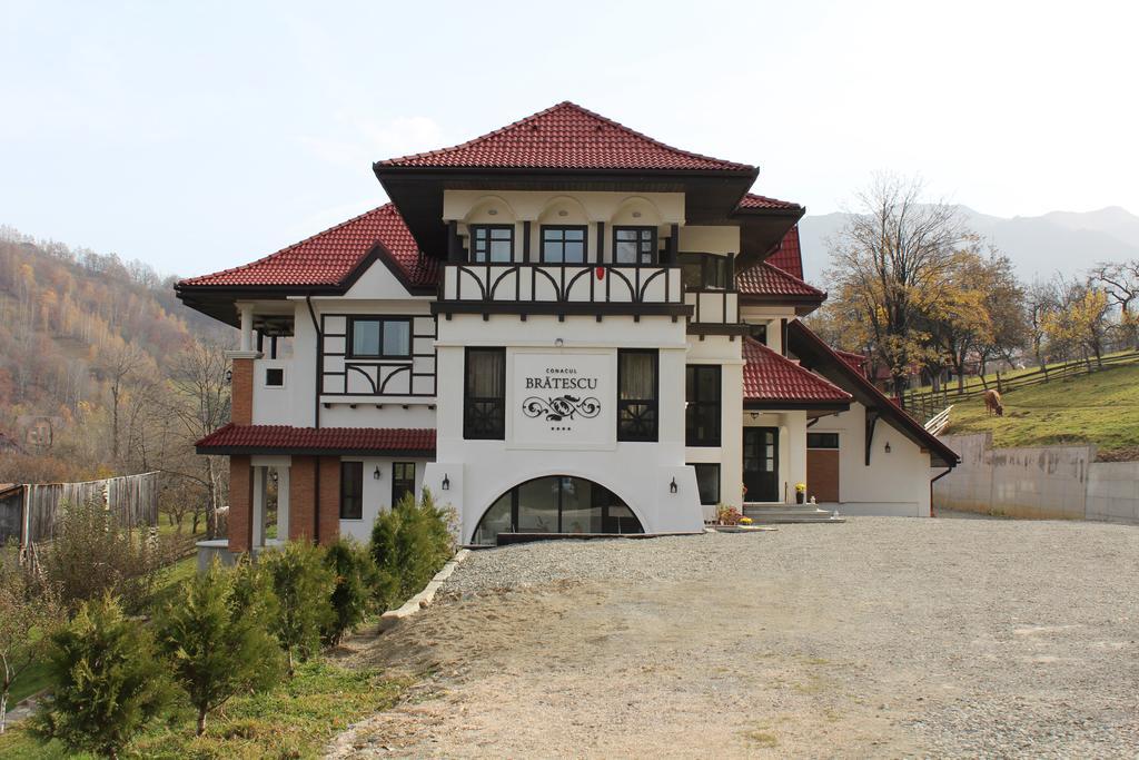 Conacul Bratescu Hotel Bran  Ngoại thất bức ảnh